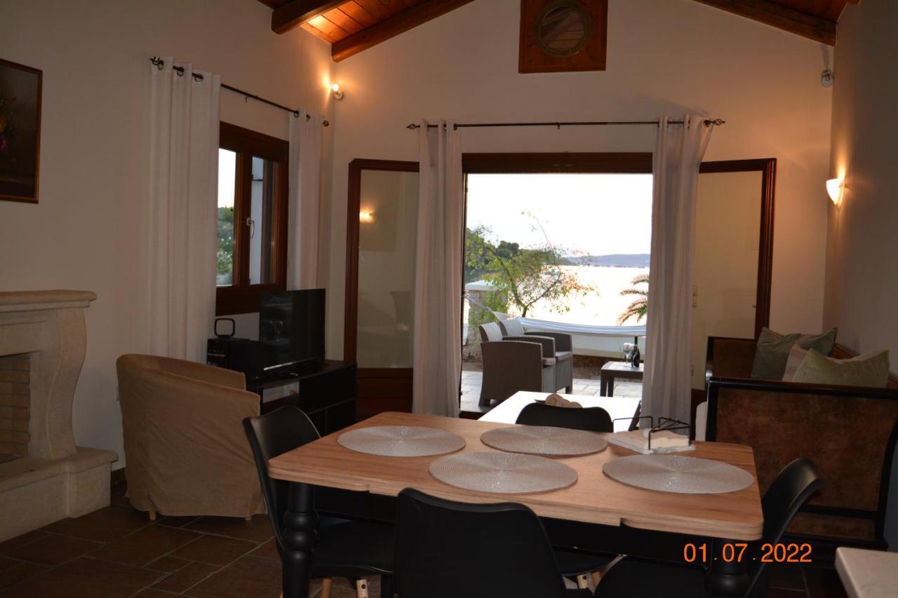 Sunset Bay Vila Porto Heli Exterior foto